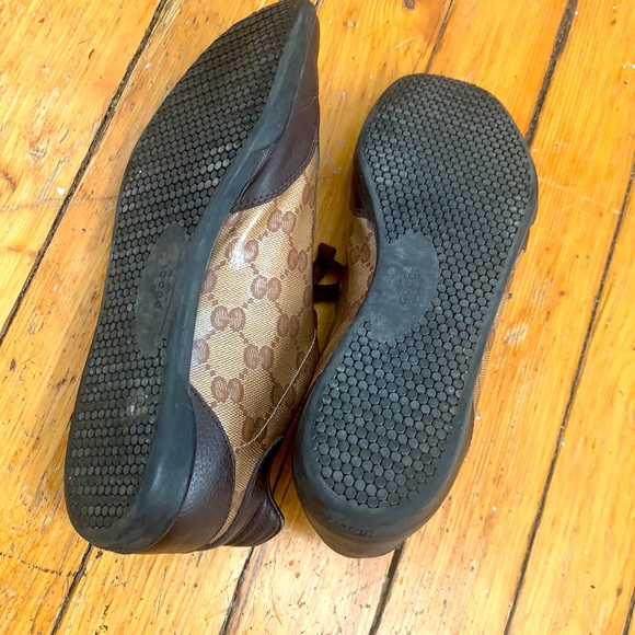 Shoes - Picture 3 of 4